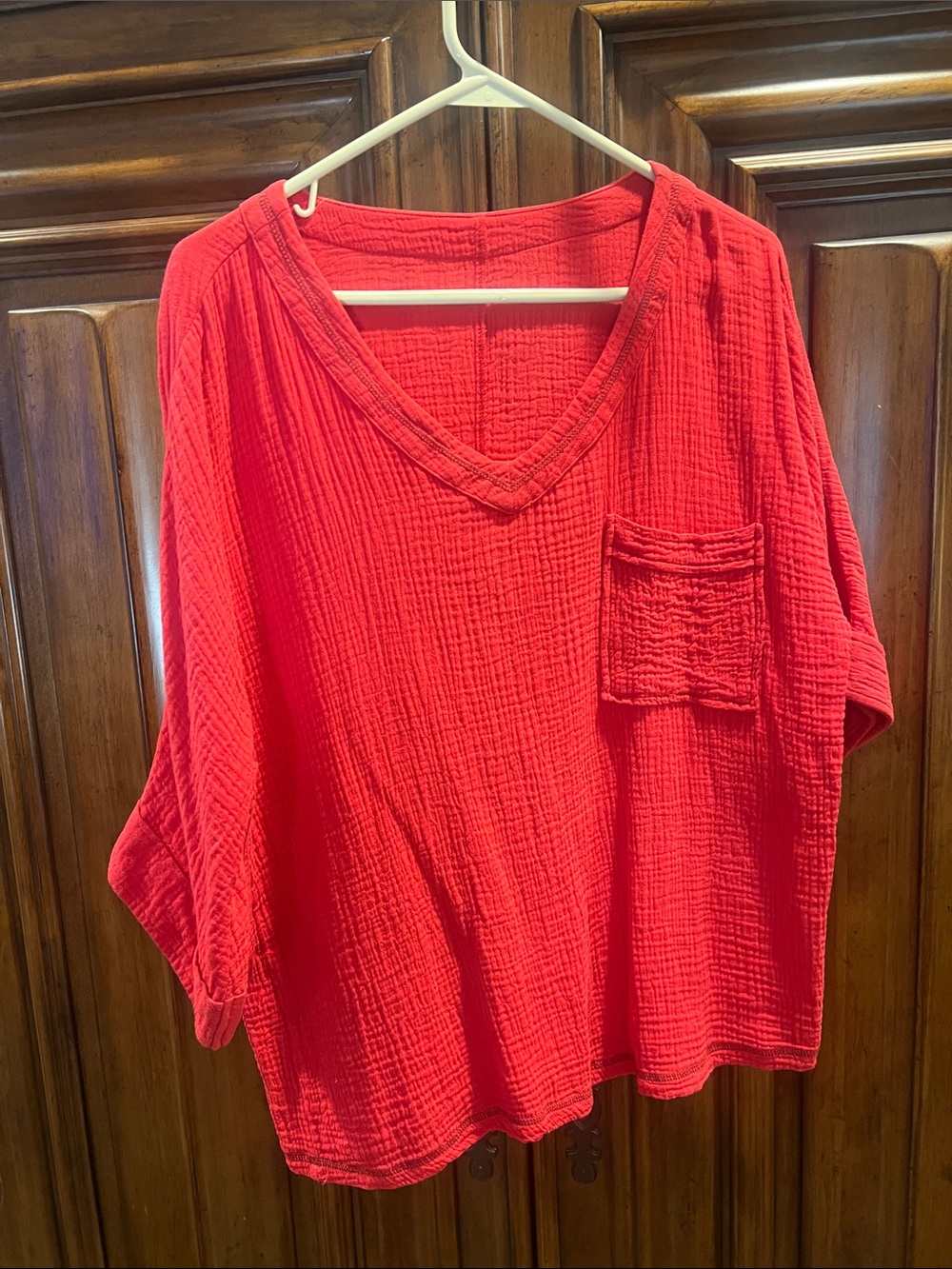 Women's Red V-Neck Textured Pocket Top
